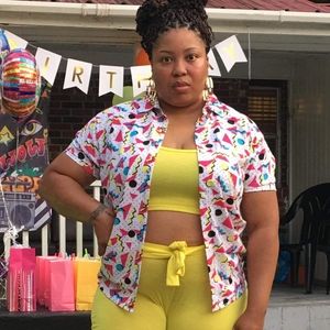 90s Inspired ButtonUp (Plus Size)